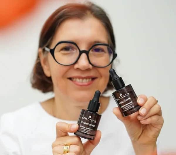 Jak dbać o cerę po 35? Skuteczna rutyna i składniki anti-aging