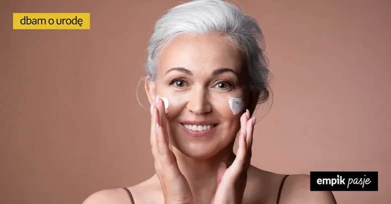 Baza pod makijaż dla cery dojrzałej: Sekrety wygładzenia i blasku